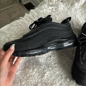 All black youths Nike 97’s. Worn once, in perfect condition still!